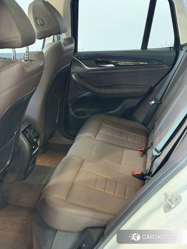 BMW X3 2021 Белый из Китая, фото 3