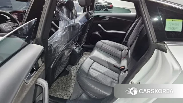 Audi A5 (F5) 2023 Белый из Кореи, фото 3