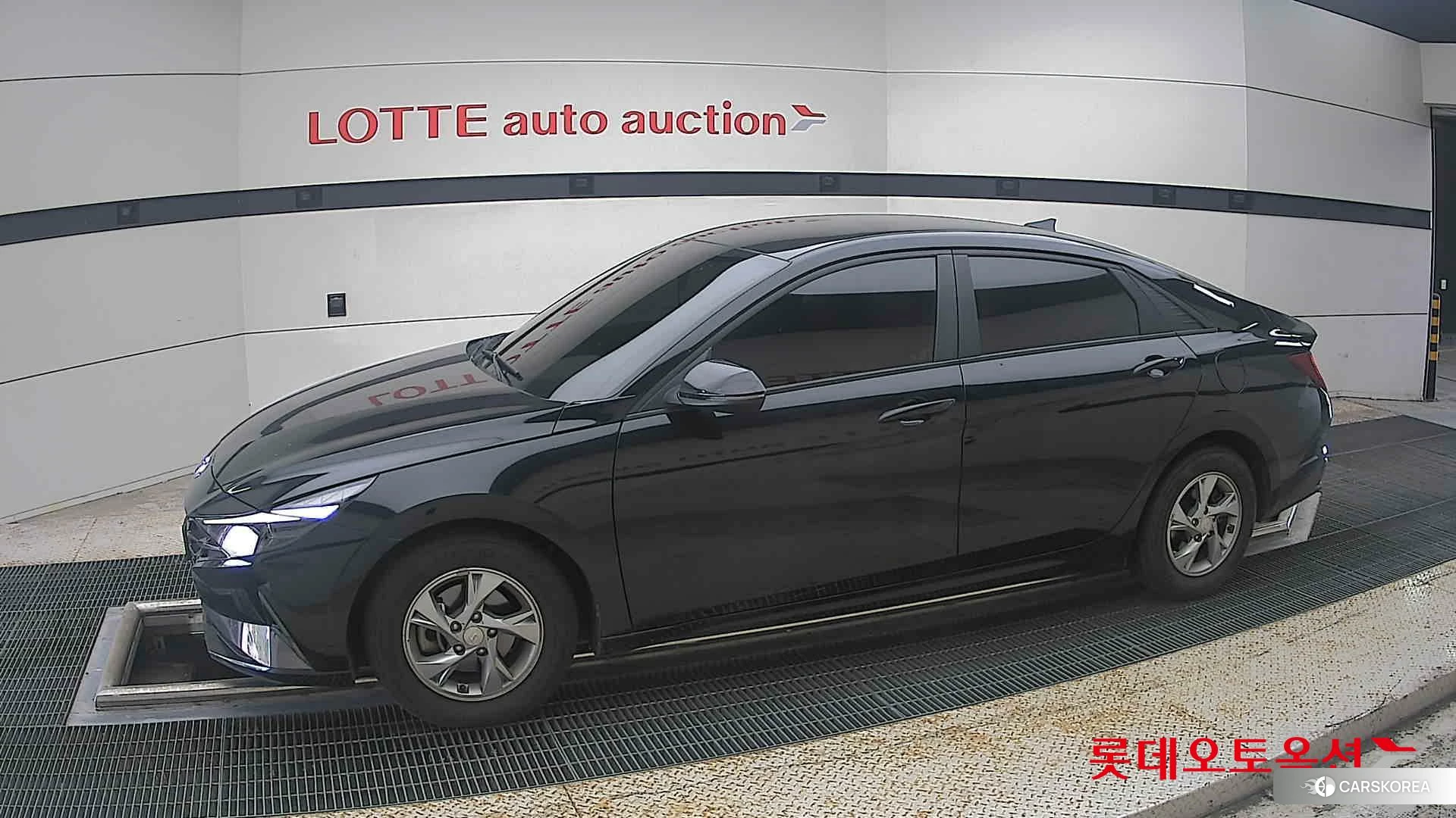 Hyundai Avante 2023 Phantom Black Pearl из Кореи, фото 3