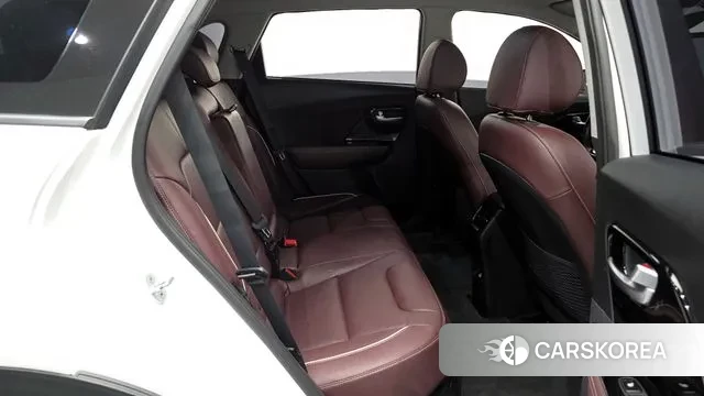 Kia The New Niro 2021 Белый из Кореи, фото 3