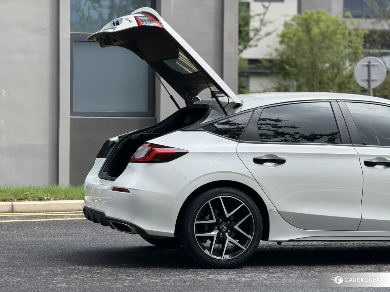 Honda Civic 2022 Белый из Китая, фото 3