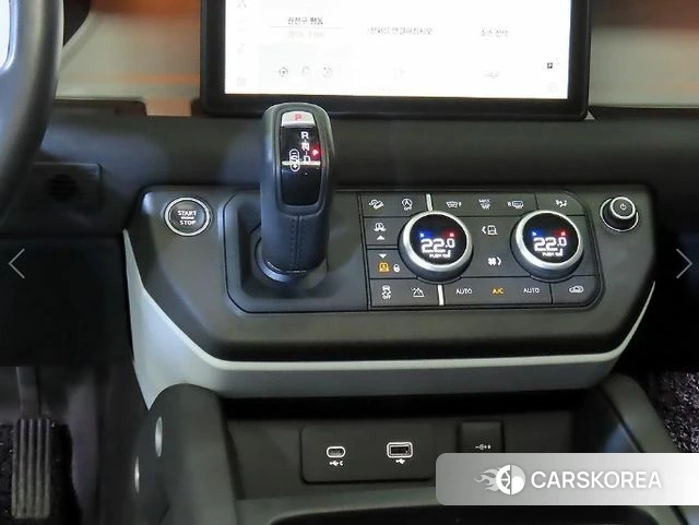 Land Rover Defender (L663) 2022 Белый из Кореи, фото 3