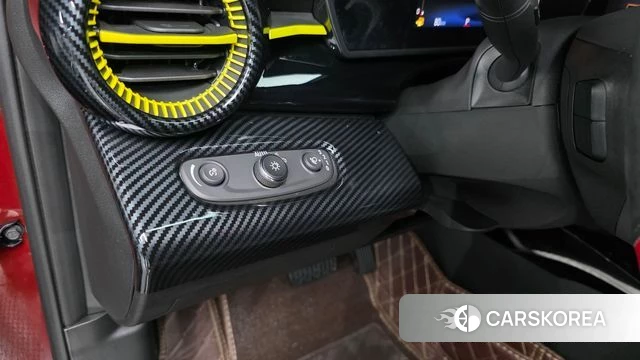 Chevrolet (GM Daewoo) Trax Crossover 2023 Красный из Кореи, фото 3