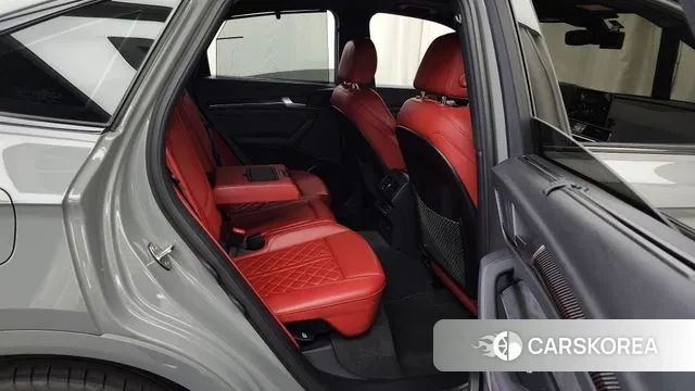 Audi SQ5 (FY) 2022 Серебристо-серый из Кореи, фото 3