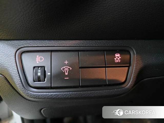 Kia The New K3 2nd generation 2022 Белый из Кореи, фото 3