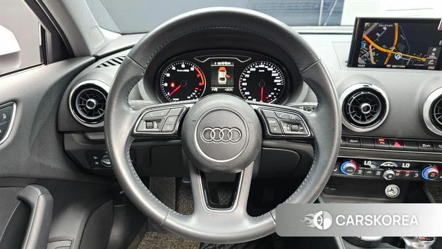 Audi New A3 2019 Белый из Кореи, фото 3