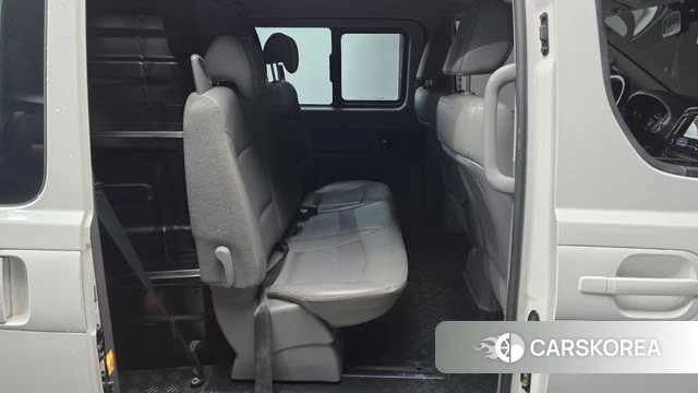 Hyundai The New Grand Starex 2018 Белый из Кореи, фото 3