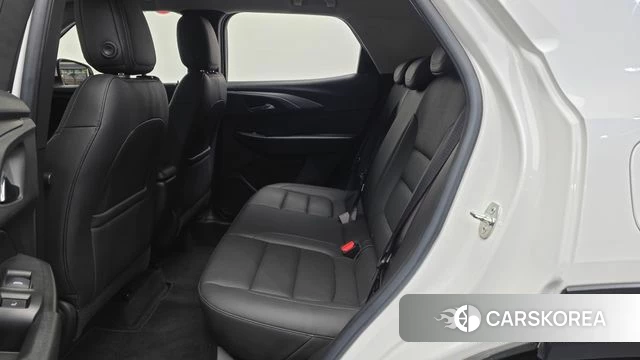 Chevrolet (GM Daewoo) Trailblazer 2022 Белый из Кореи, фото 3