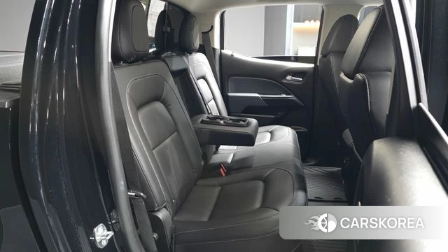 Chevrolet (GM Daewoo) Real New Colorado 2021 Черный из Кореи, фото 3