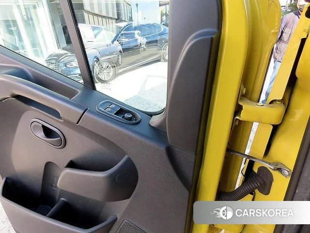 Renault Korea (Samsung) Master 2019 Желтый из Кореи, фото 3