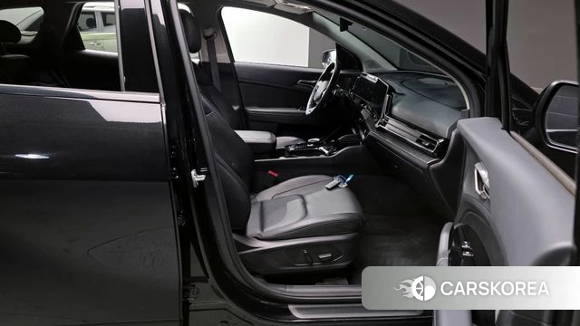 Kia Sportage 5th Generation 2023 Черный из Кореи, фото 3