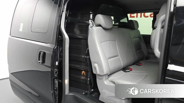 Hyundai The New Grand Starex 2020 Черный из Кореи, фото 3