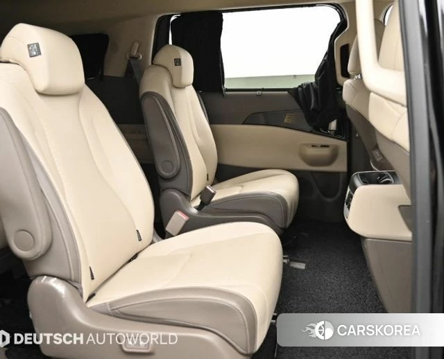 Kia The New Carnival 4th Generation 2024 Черный из Кореи, фото 3