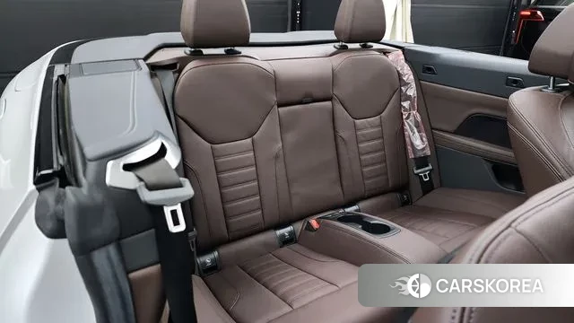 BMW 4 Series (G22) 2023 Белый из Кореи, фото 3