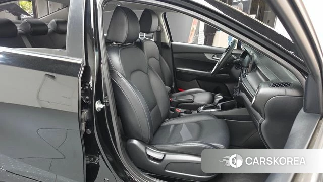 Kia Come New K3 2019 Черный из Кореи, фото 3