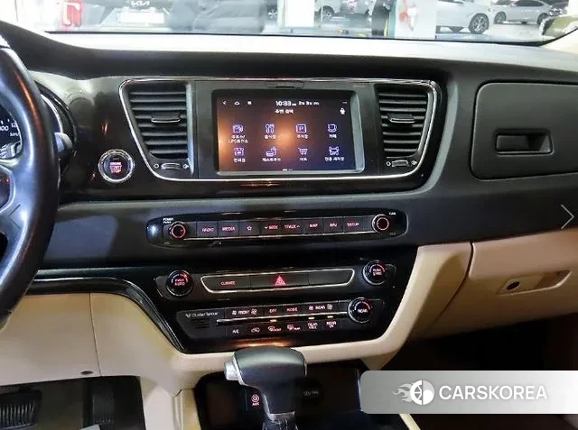 Kia The New Carnival 2018 Белый из Кореи, фото 3