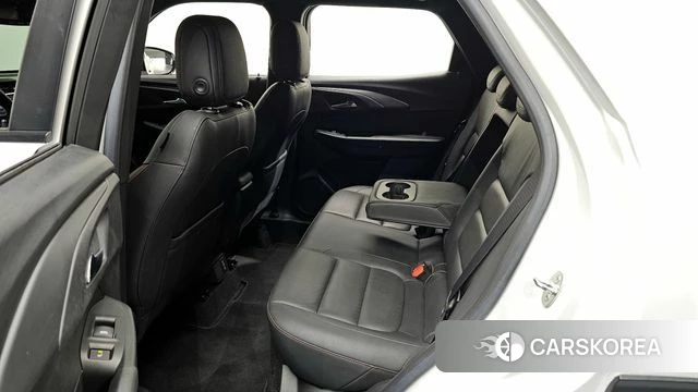 Chevrolet (GM Daewoo) Trailblazer 2021 Белый из Кореи, фото 3