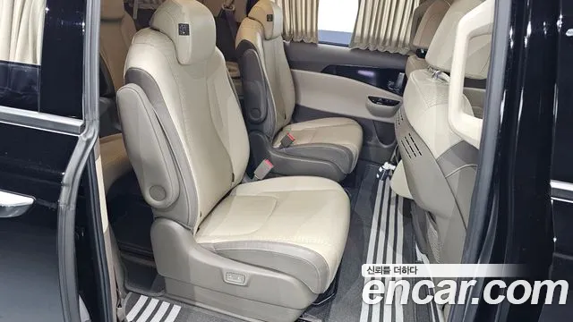 Kia Carnival 4th generation 2021 Черный из Кореи, фото 3