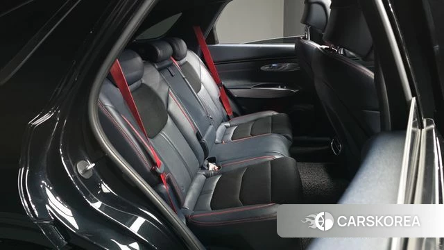 Genesis GV70 2021 Черный из Кореи, фото 3