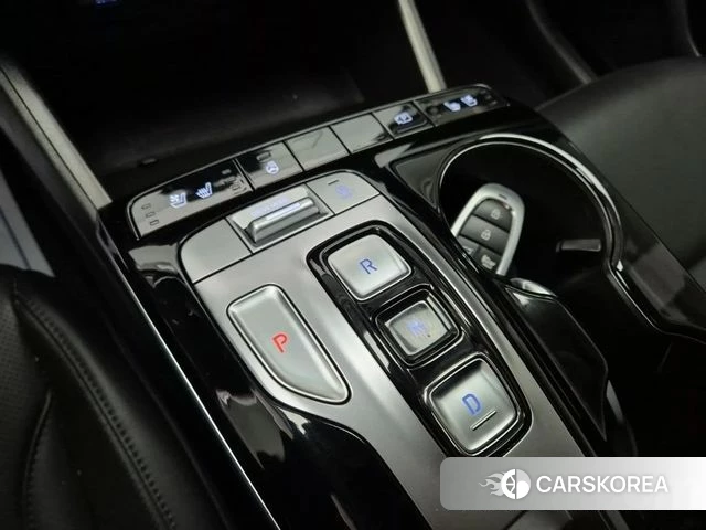 Hyundai Tucson (NX4) 2022 Серебристо-серый из Кореи, фото 3