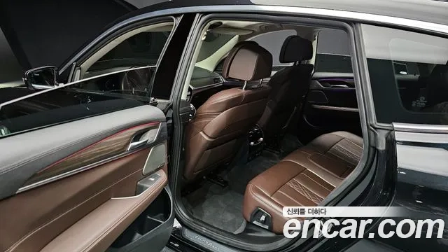 BMW 6 Series GT (G32) 2022 Черный из Кореи, фото 3