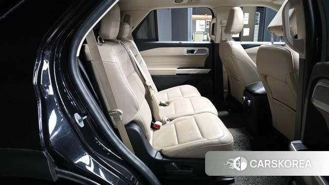 Ford Explorer 6th Generation 2022 Черный из Кореи, фото 3