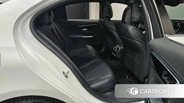 Mercedes-Benz C-Class W206 2024 Белый из Кореи, фото 3