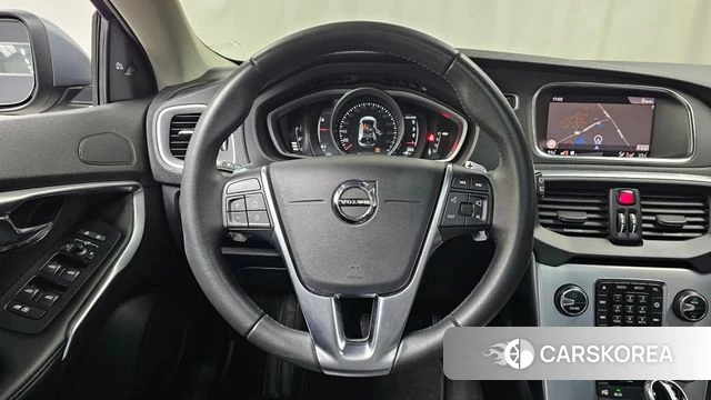 Volvo V40 2018 Серый из Кореи, фото 3