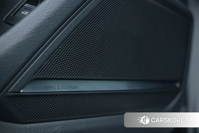 Audi RS 6 2021 Серебристо-серый из Китая, фото 3