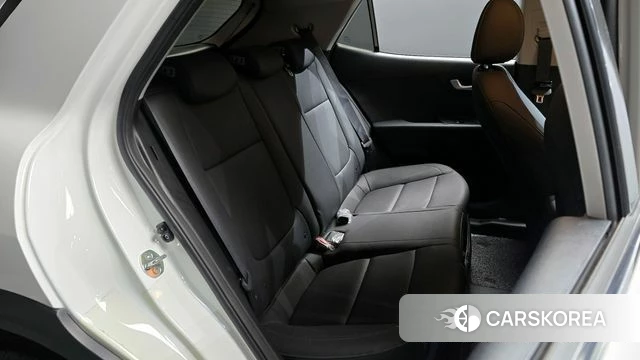 Kia Stonic 2019 Белый из Кореи, фото 3