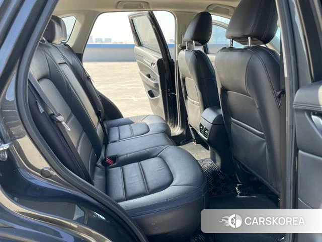 Mazda CX-5 2022 Темно-серый из Китая, фото 3