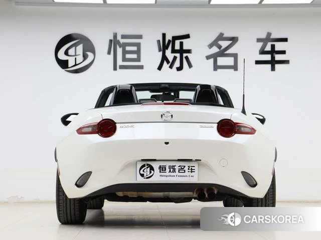 Mazda MX-5 2022 Белый из Китая, фото 3