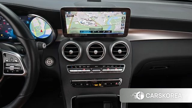 Mercedes-Benz GLC-Class X253 2022 Белый из Кореи, фото 3