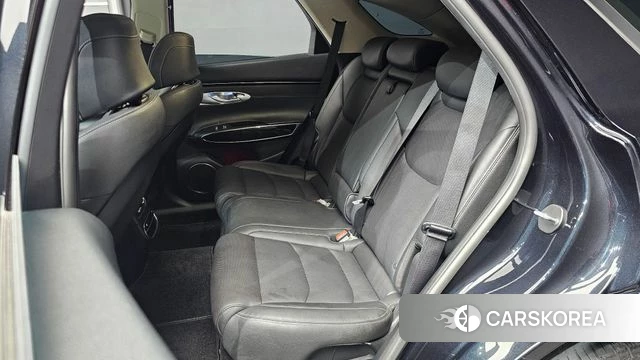 Genesis GV70 2021 Черный из Кореи, фото 3