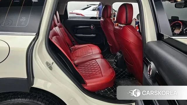 Mini Cooper D Clubman 2020 Жемчужный цвет из Кореи, фото 3