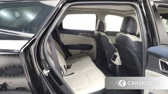 Kia Sportage 5th Generation 2021 Черный из Кореи, фото 3
