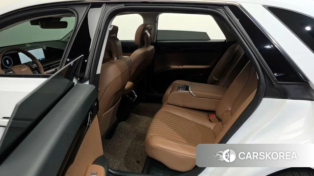 Hyundai Grandeur Hybrid (GN7) 2024 Белый из Кореи, фото 3