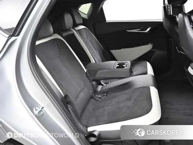 Kia EV6 2022 Серый из Кореи, фото 3