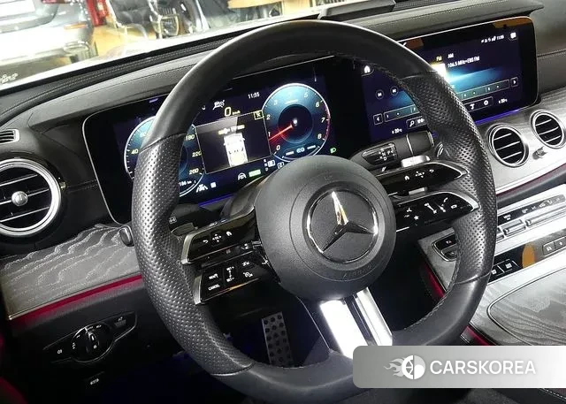 Mercedes-Benz E-Class W213 2022 Белый из Кореи, фото 3