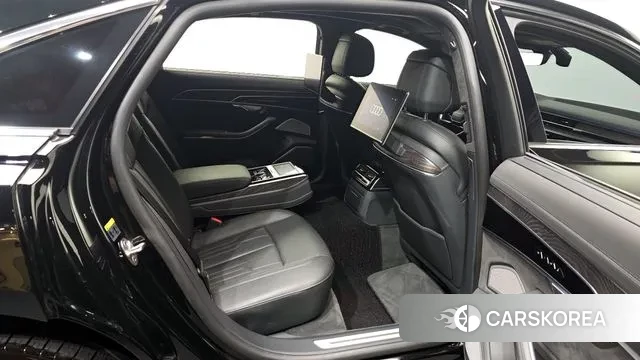 Audi A8 (D5) 2021 Черный из Кореи, фото 3