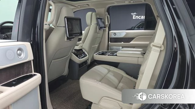 Lincoln Navigator 4th generation 2021 Черный из Кореи, фото 3