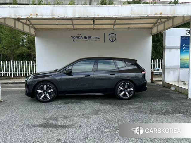 BMW iX 2023 Темно-серый из Китая, фото 3