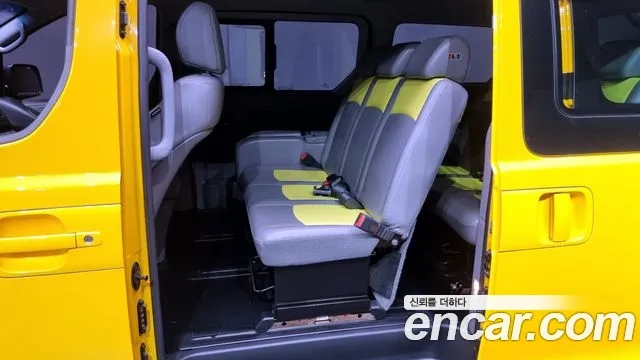 Hyundai The New Grand Starex 2018 Желтый из Кореи, фото 3