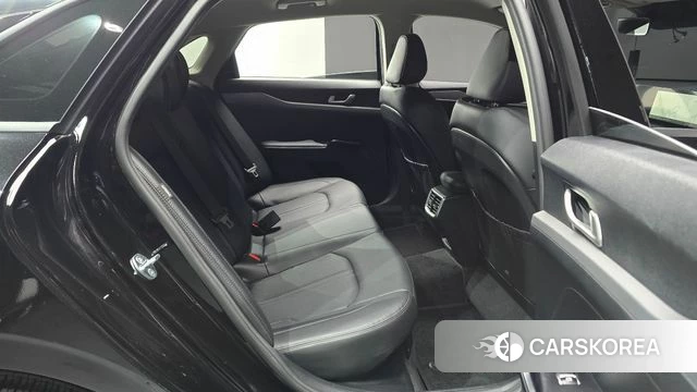 Kia The New K5 Hybrid 3rd generation 2025 Черный из Кореи, фото 3