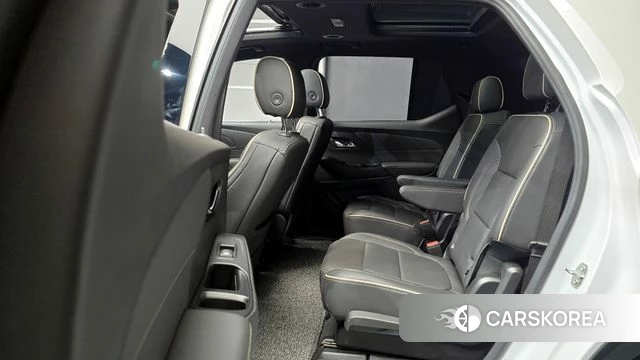Chevrolet (GM Daewoo) Traverse 2023 Белый из Кореи, фото 3
