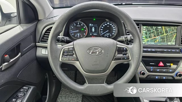 Hyundai Avante AD 2018 Белый из Кореи, фото 3