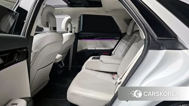 Hyundai Grandeur Hybrid (GN7) 2024 Белый из Кореи, фото 3