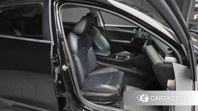 Kia K5 Hybrid 3rd Generation 2022 Черный из Кореи, фото 3