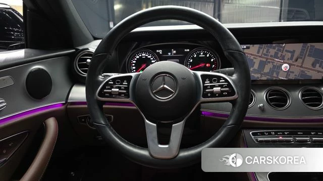 Mercedes-Benz E-Class W213 2020 Белый из Кореи, фото 3