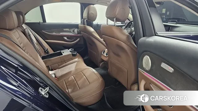 Mercedes-Benz E-Class W213 2019 Синий из Кореи, фото 3